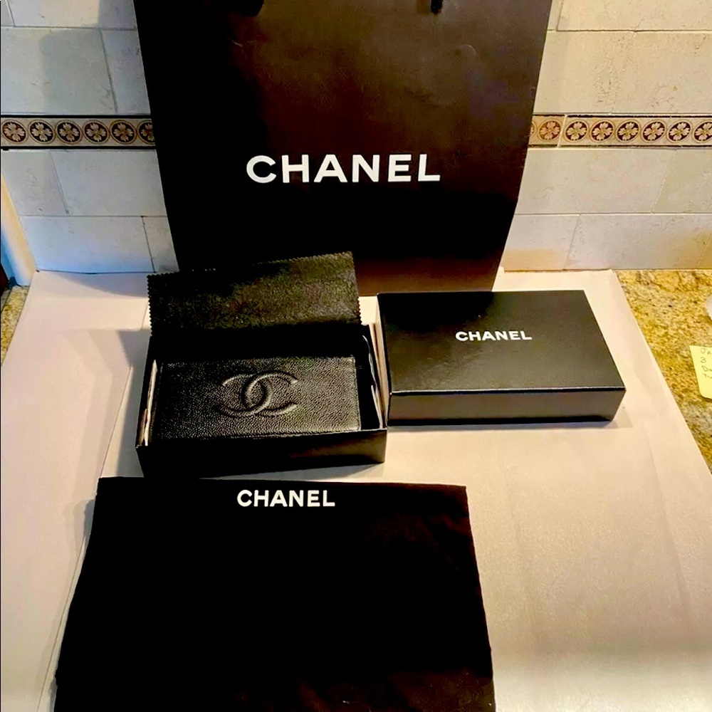 Chanel Timeless CC Bifold Wallet  Black Caviar Box,Dust bag,Bag,Card